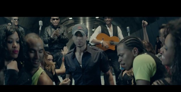 Video Enrique Iglesias Estrena Un Nuevo Xito Bailando Radio Coraz N
