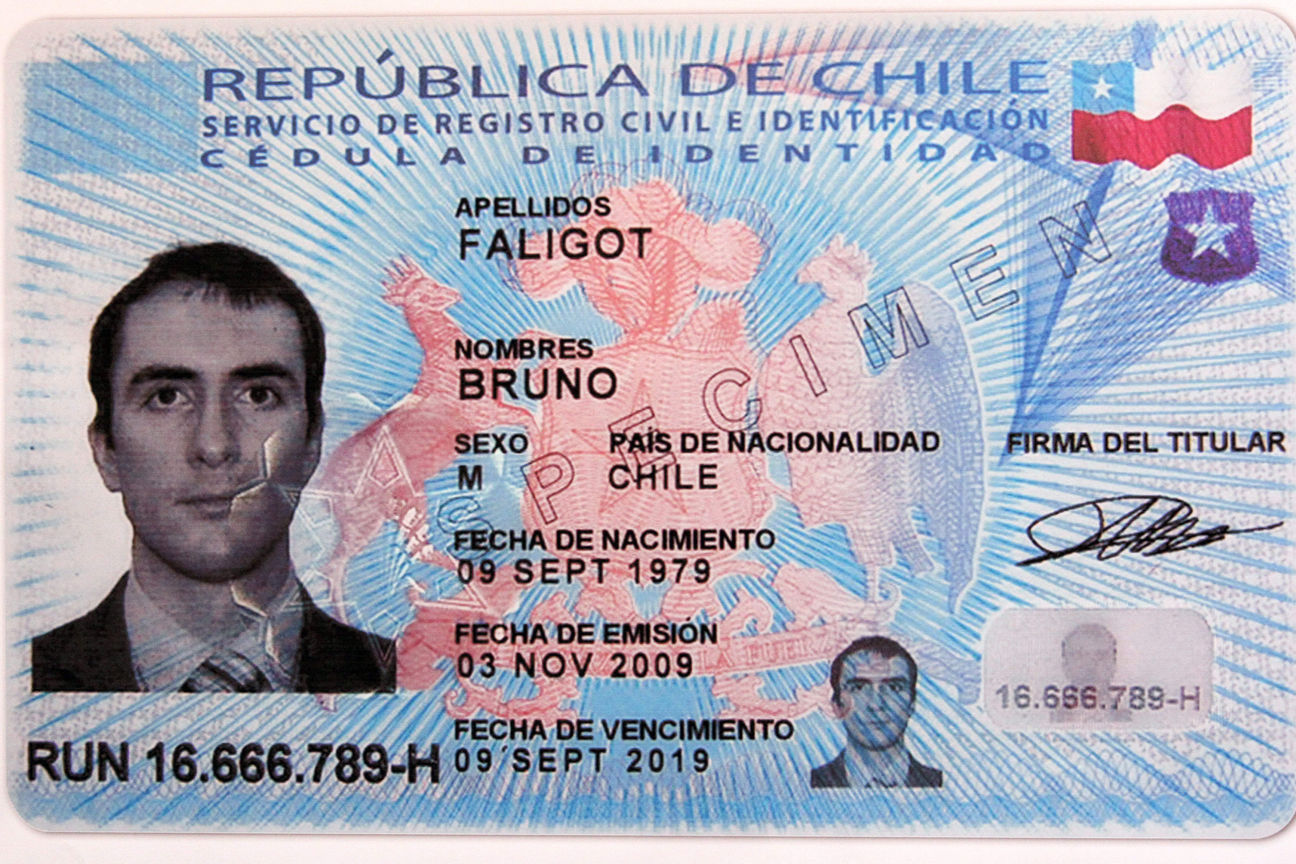 Nueva cedula de identidad y pasaporte a contar de 2013