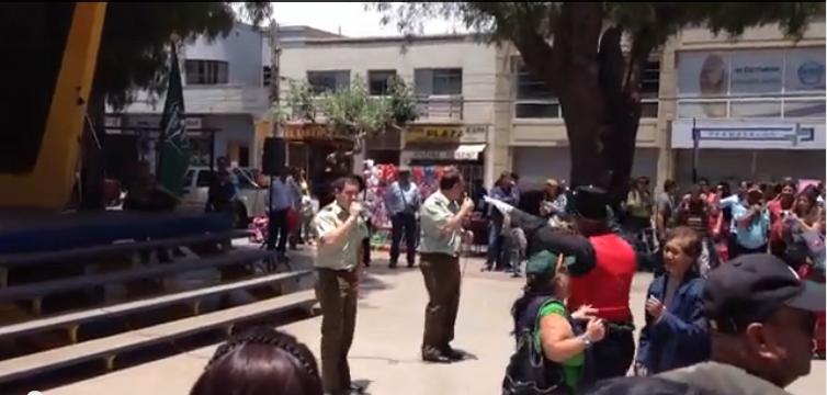 Carabineros cantando Copiapo