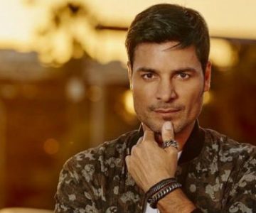 Chayanne lanzó el videoclip oficial de “Qué me has hecho”