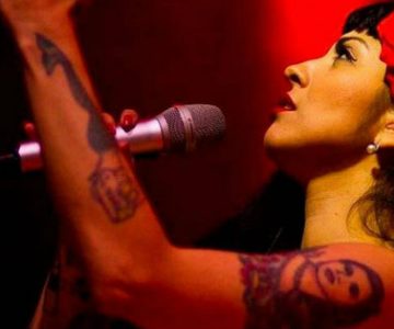 Mon Laferte anuncia concierto en Movistar Arena