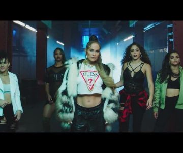 Jennifer López derrocha sensualidad en su nuevo videoclip