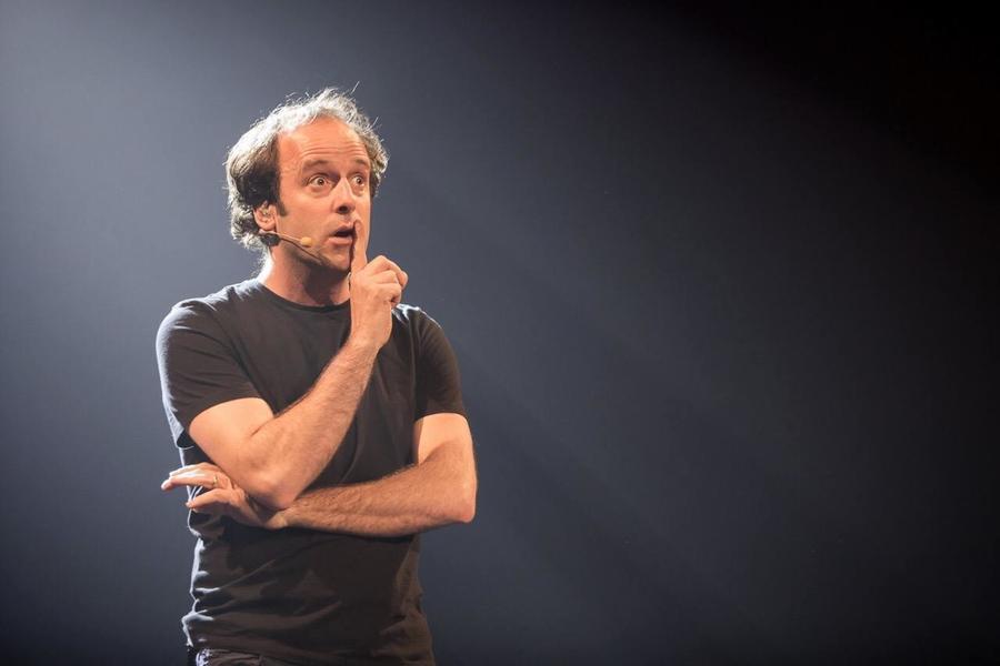 Stefan Kramer saca risas con imitación a Luis Fonsi y Daddy Yankee