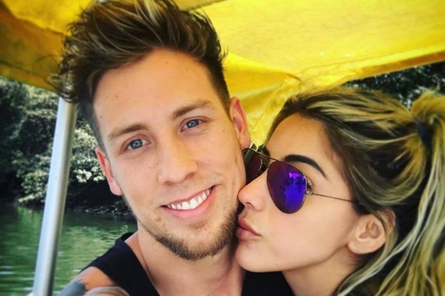 La muestra de amor de Felipe Lasso y su pareja — Radio Corazón