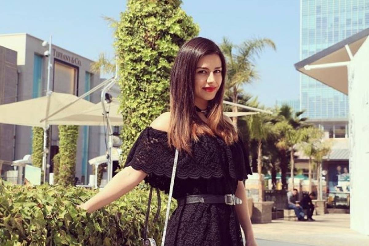 Karla Melo enciende las redes con sensual bikinazo — Radio Corazón