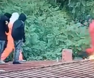 Captan el momento en que joven resulta quemado al intentar lanzar una molotov en el Instituto Nacional