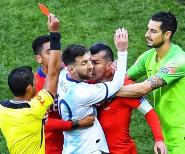 Te mostramos el momento exacto de la expulsión de Gary Medel y Lionel Messi