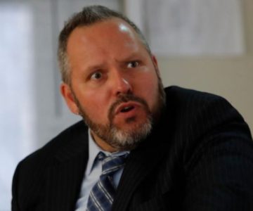 Patuito: Sebastián Dávalos inscribió la marca «Me enteré por la prensa» para vender ropa