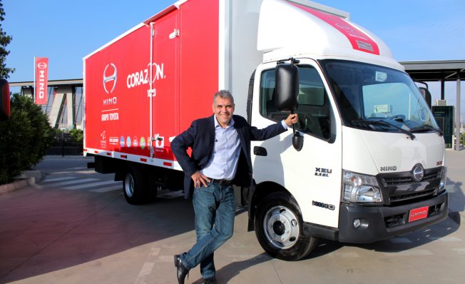 ¡Ándate cabrito! Hino y Radio Corazón regalamos 2 camiones