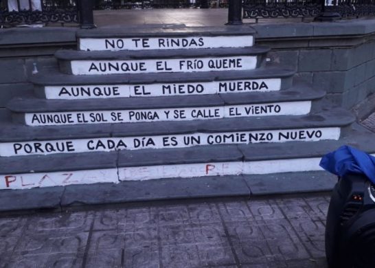 Plaza de Armas poema