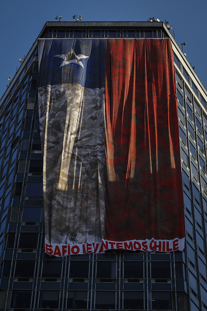 Chile terremoto bandera