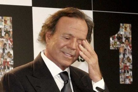 Julio Iglesias