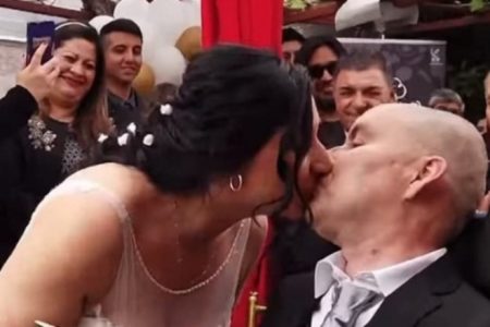 Contra Viento y Marea