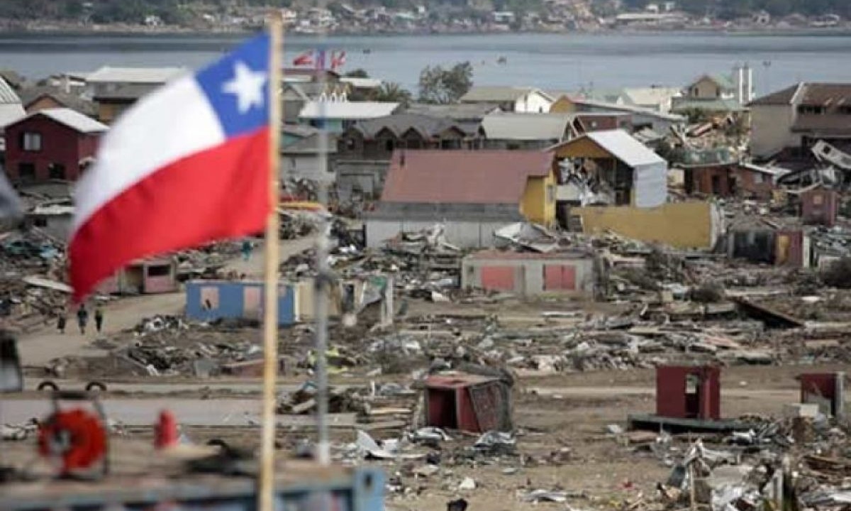 A 11 años del 27F Así fue la transmisión el día de la tragedia — Radio