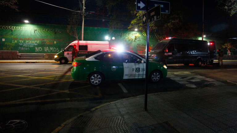 Carabineros (fuente_ Agencia Uno)