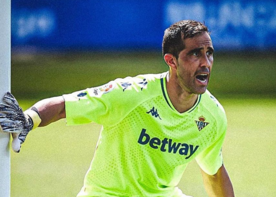 Claudio Bravo (fuente_ @claudiobravo1)