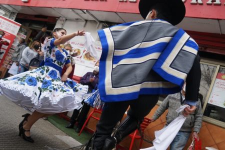 Fiestas Patrias Cueca