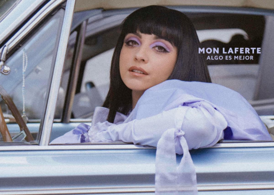 Mon Laferte "Algo es mejor"