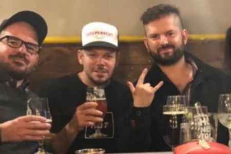 Gabriel Boric y Residente portada