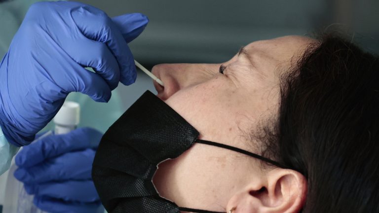 Covid-19 cifra récord en Chile