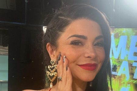 Antonella Ríos Me Late