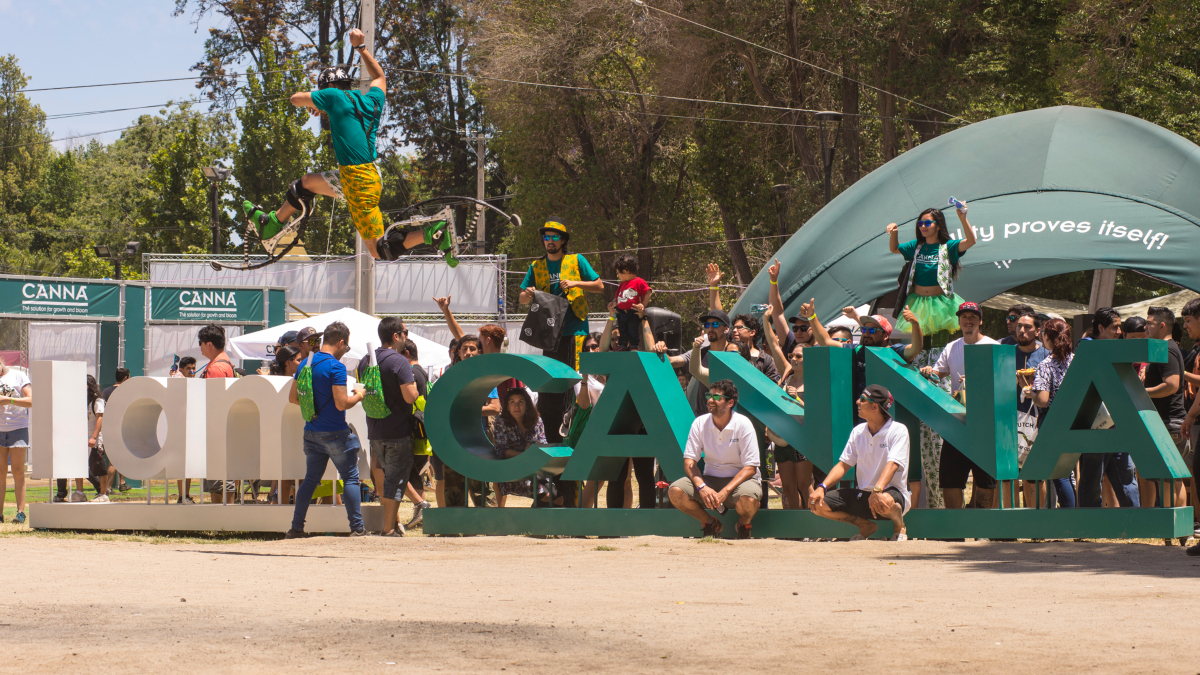 Expoweed Chile 2022 ¿Cuándo es y qué artistas se presentan? — Radio