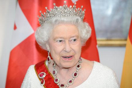 Reina Isabel II