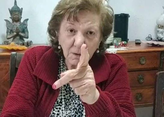 Tía Yoli Predicción