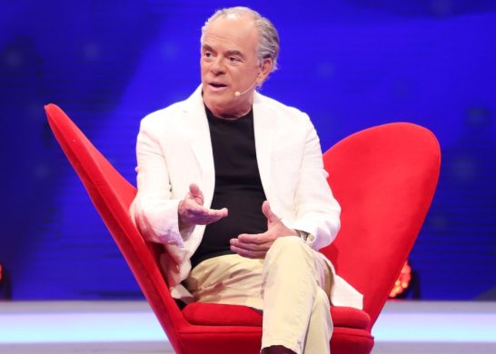 Eduardo Cruz Johnson Juego Textual