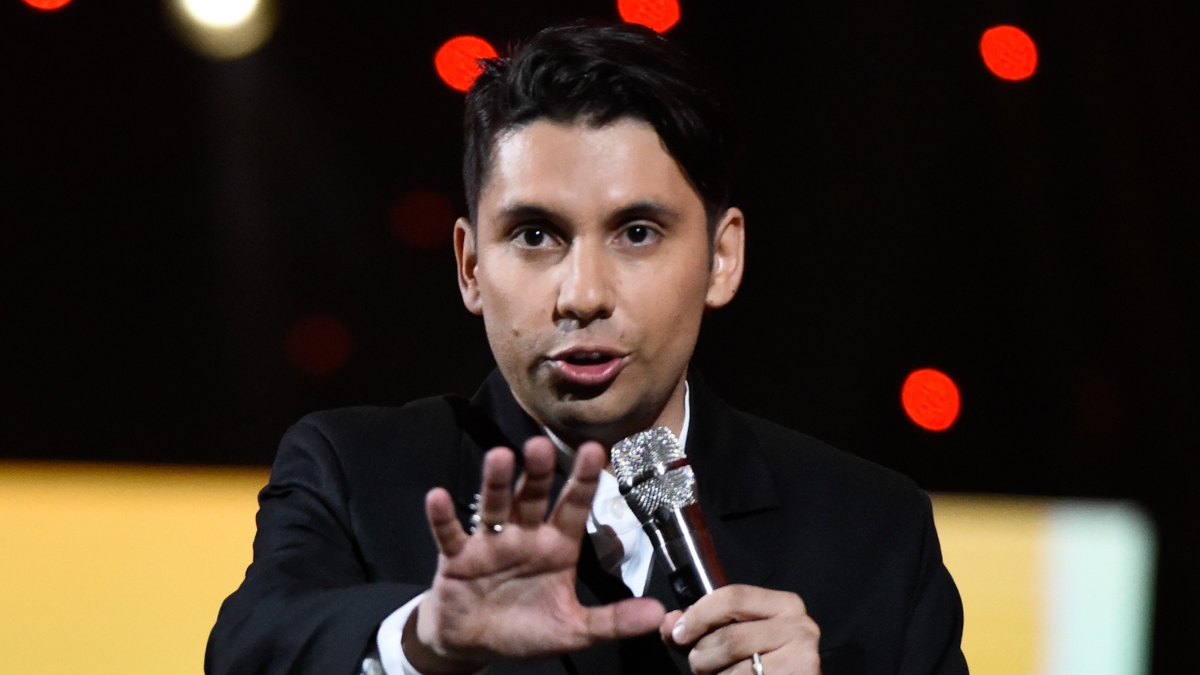 Fabrizio Copano impacta con invitados sorpresa en su rutina — Radio Corazón