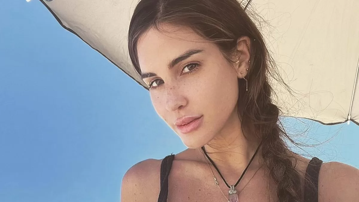 "Ese lunar que tienes": Fran Undurraga deja la patá con coqueta fotito