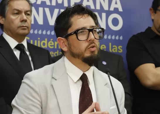 Fernando Araos Renuncia