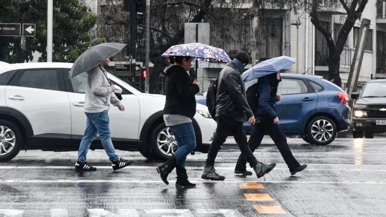 Lluvia En Santiago