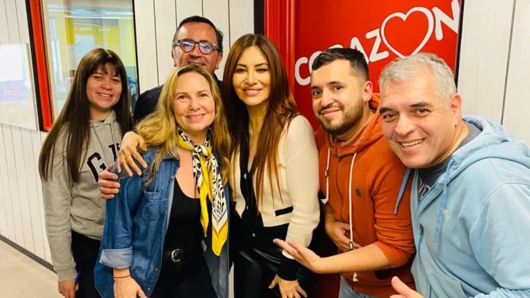 Myriam Hernández Visita Radio Corazón