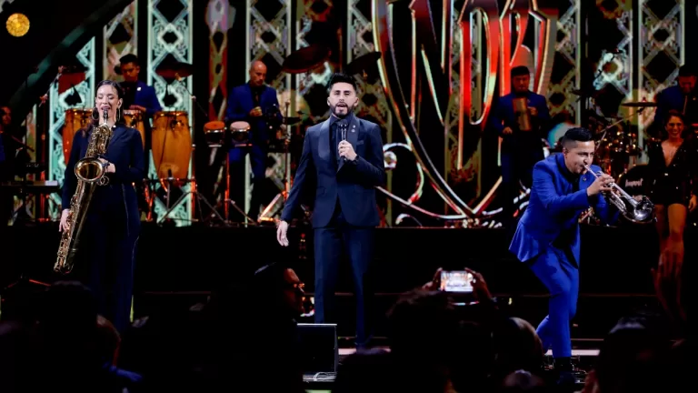 Noche De Brujas Aniversario