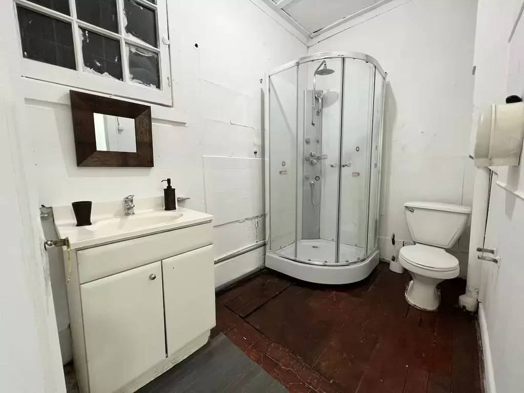 Airbnb Baño Carpa