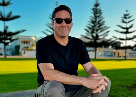 Pancho Saavedra Sorprende Con Tierna Postal