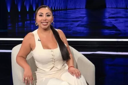 Naya Fácil Entrevista Primer Plano