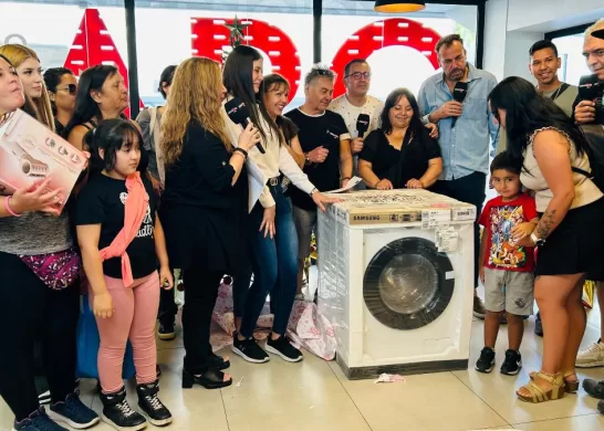 La Magia De Escuchar Radio Corazón Premios