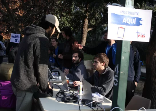 JOVENES TRABAJADORES