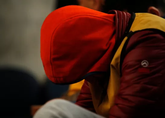 Padre Viola A Su Hija