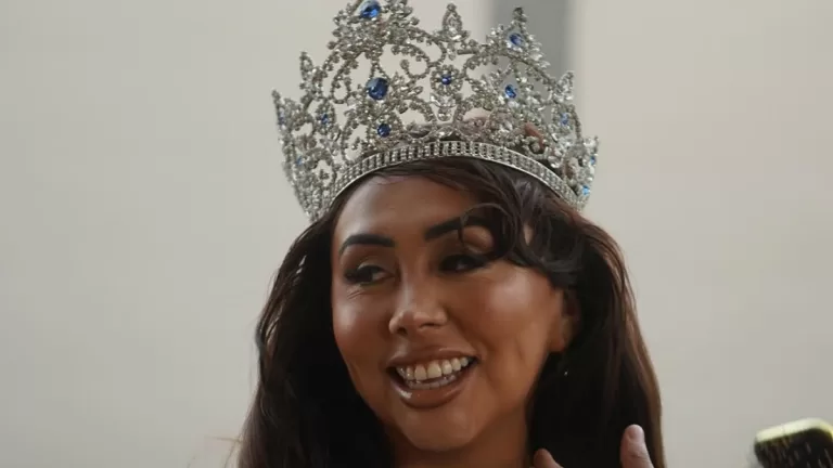 Reina Naya
