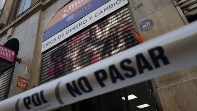 Casa De Cambio