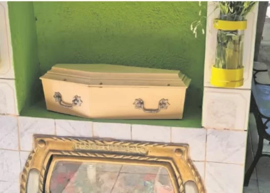 Encuentran Ataúd En Cementerio De Calama