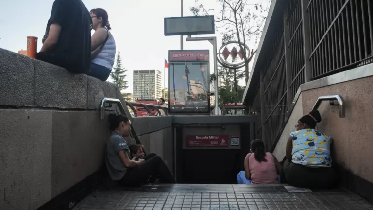 Metro De Santiago