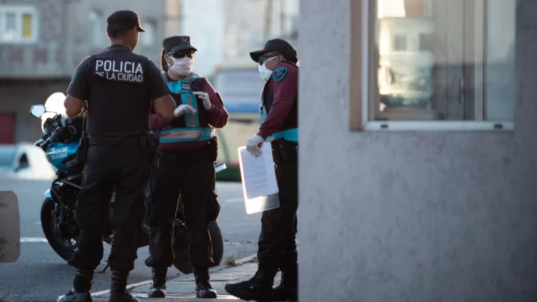 Mujer Golpea A Bebé