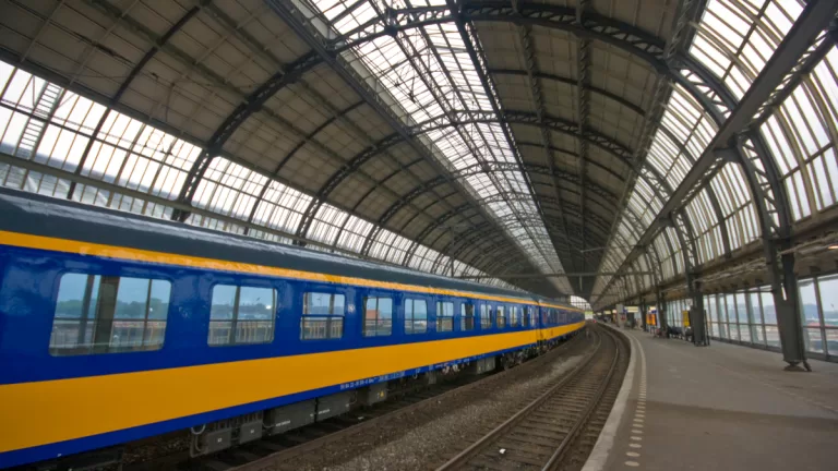 Trenes Efe