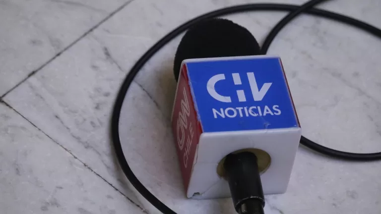 Periodista Se Despide De Chilevisión