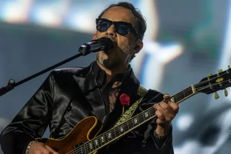 Los Bunkers Radio Corazón