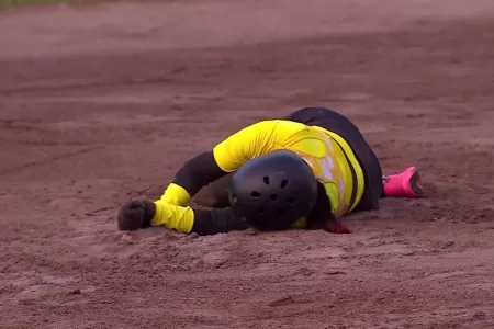 Lesión Fanny Cuevas Palabra De Honor